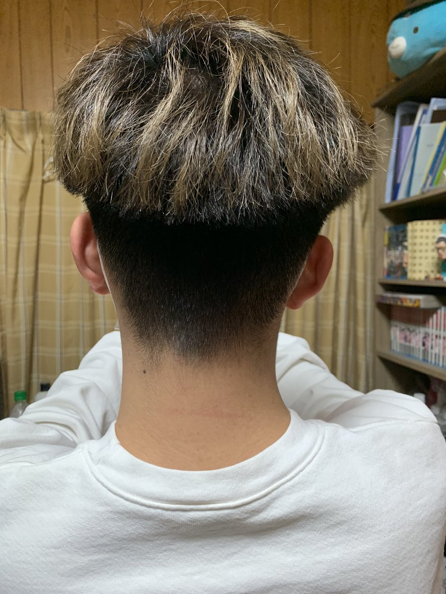 Yuk Twitter પર 刈り上げを高めにしたヘアスタイルはカットしがいがあって楽しい 全部ハサミで刈り上げでます 美容学生 美容学生と繋がりたい 美容師 美容室 竹内美容室 Sns強化 Cut 刈り上げ メンズヘア メンズヘアスタイル 刈り上げ 友達 Hairstyle