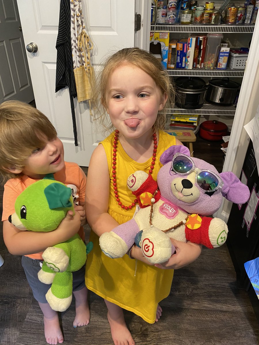taylortholen's tweet photo. For our #MASConesmallact today @betsytholen  and @MoeTholen  and I brought Grandma B a treat AND took our stuffed friend to “the beach”. It’s nothing huge but every little bit adds up. https://t.co/rRUtW4QfAU