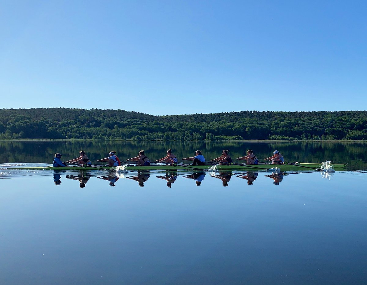 ...back at it... ☀️🇩🇪
-
#staysafe #backtowork #rowing #rudern #remo #potsdam #tokyo2020 #tokyo2021  #allesistmöglich <a href="/teamdeutschland/">teAM Deutschland</a> @worldrowingofficial @deinpotsdam 
 @rowingbible <a href="/rowingrelated/">RowingRelated</a> @tokyo2020 @empacherofficial @concept2inc @nk_rowing @new_wave_sportswear <a href="/rudern/">rudern.de</a>