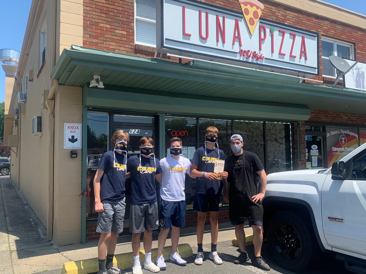 ColoniaCares's tweet photo. Colonia Cares Harrison Brindley, Jack Reilly, Victor Perosi, and Jordan Derkack purchase gift cards from local businesses to donate to the local Food bank- thank you for all your support Colonia! https://t.co/7BstkiuMpQ