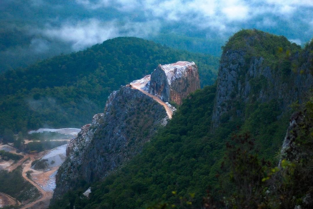 tempat_best's tweet photo. Ada jalan baru ke puncak #GunungBaling ?

#Kedah #TempatBest #FotoLawa 

📸 @syafiq.zufri https://t.co/Wa4Tayz0AN