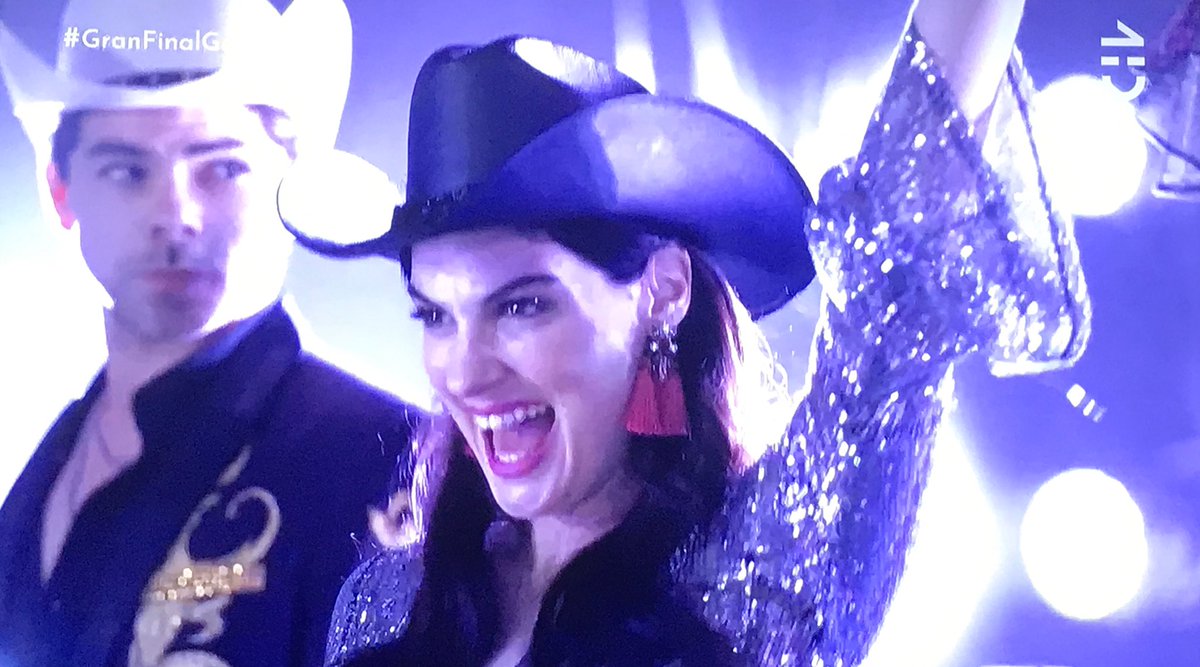 Hablando en serio gran trabajo de Paloma Moreno como Luchita y Dominga 👏🏻👏🏻👏🏻👏🏻👏🏻👏🏻👏🏻👏🏻👏🏻#GemelasCHV #GranFinalGemelas