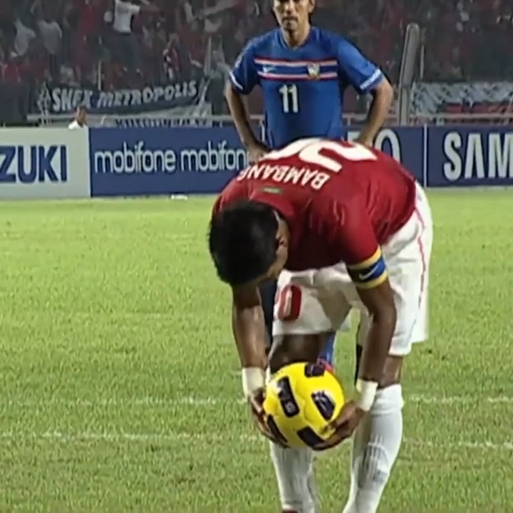  Happy Birthday to a real Asian Icon, Bambang Pamungkas!   | | 