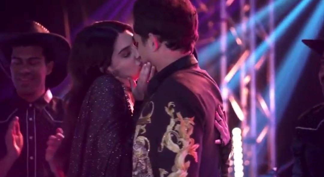 <a href="/dominga_acuna/">Dominga Vázquez de Acuña 🎶🎤💿🔝</a> 💕❤️
#GranFinalGemelas