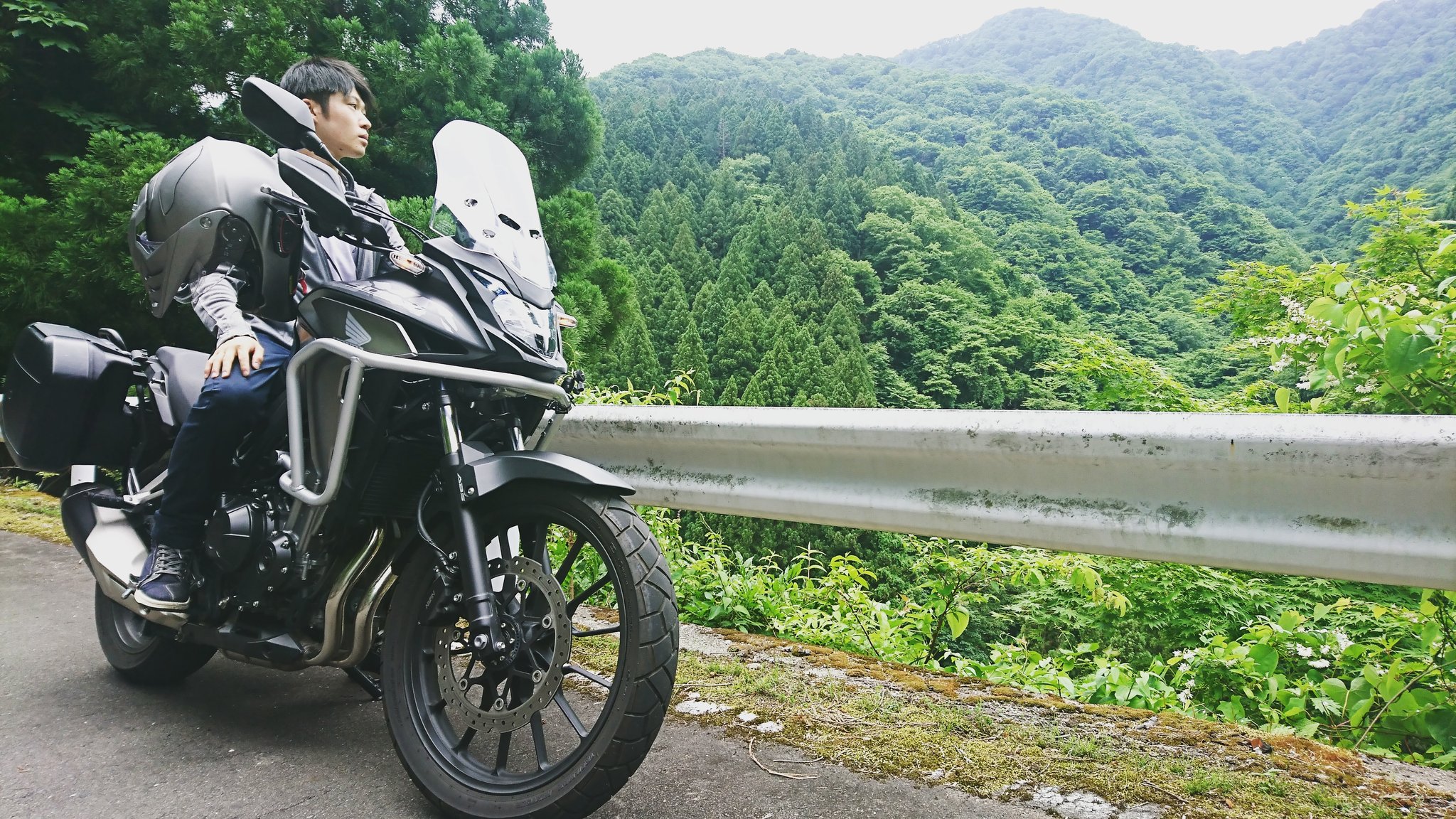 けんちゃん バイクで分でこれだけ山奥に行けるのはありがたいですね ワインディングと面白い林道探しも出来て一石二鳥 400x バイク好きと繋がりたい モトブログ ホンダバイク バイク乗りと繋がりたい アドベンチャーバイク T Co