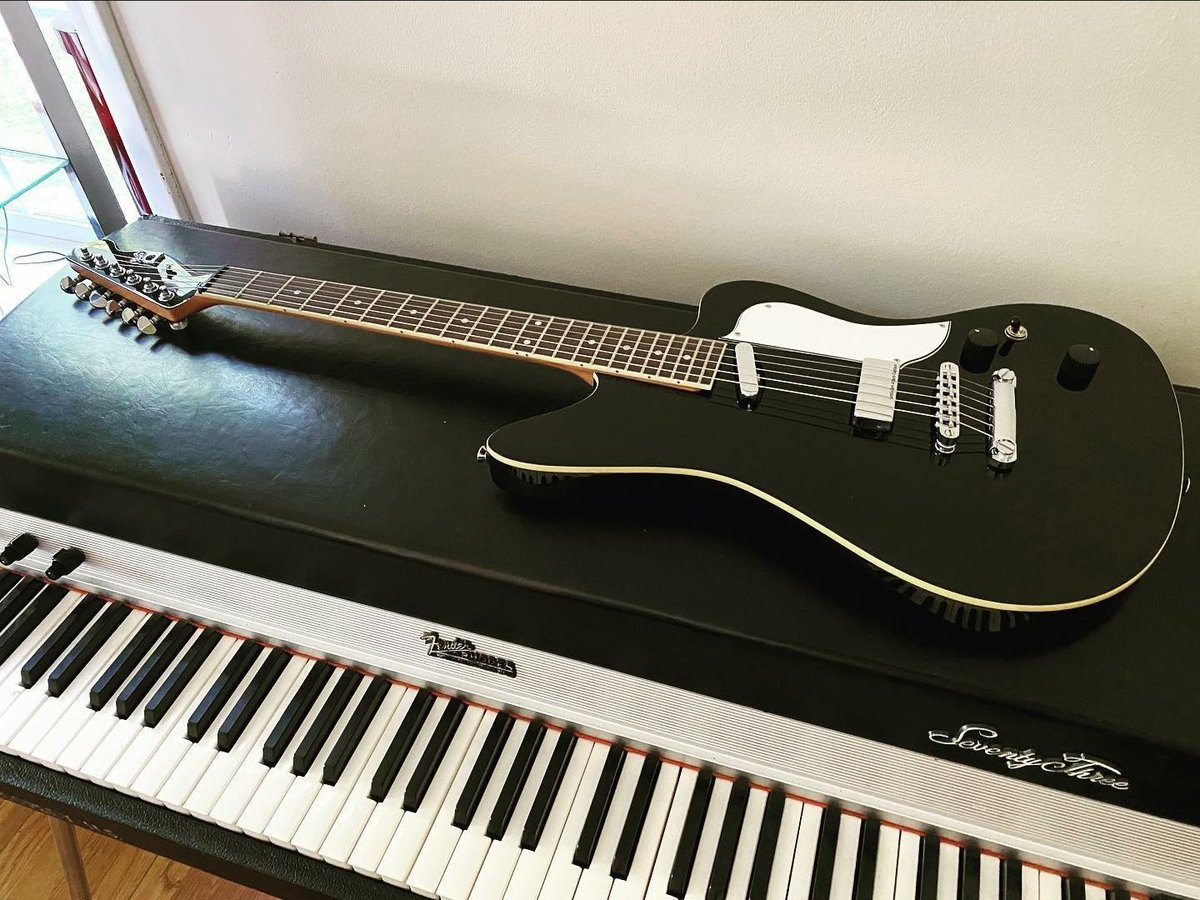Now that is sexy... PS Mendiola &amp; Rhodes... #puresalem #Miami #guitars