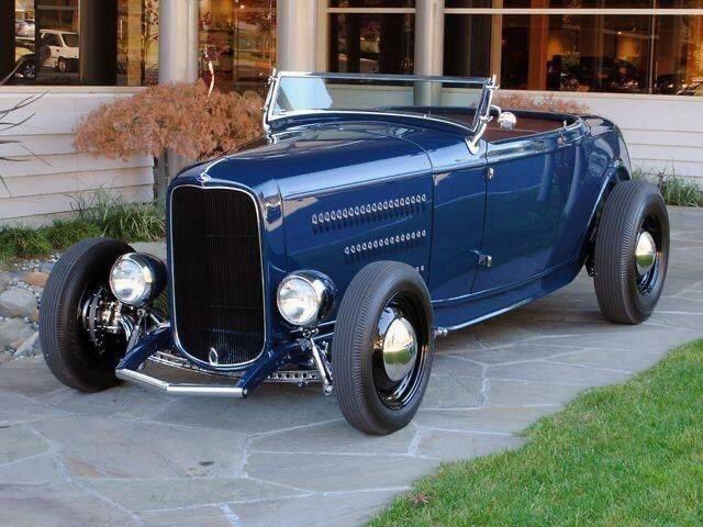 Somos_Custom's tweet photo. Seguimos con los martes de Hot-Rod’s 🔥

Hermoso ejemplar Ford Roadster 1932 

#SomosCustom #RevistaSomosCustom #HotRod https://t.co/MqNMWji4V5