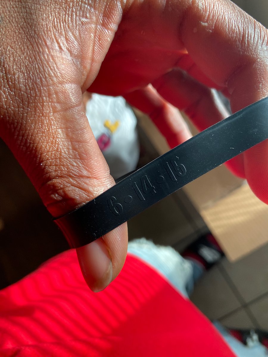 JaysForDaysss's tweet photo. #DeeMode Bracelets available in all colors $5 tap in 📲 https://t.co/IDBmBTxqzJ