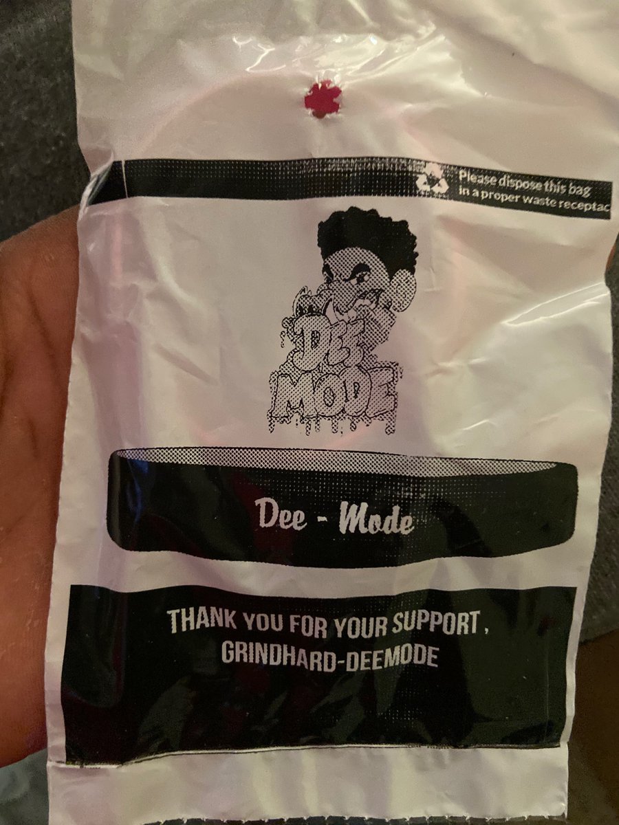 JaysForDaysss's tweet photo. #DeeMode Bracelets available in all colors $5 tap in 📲 https://t.co/IDBmBTxqzJ