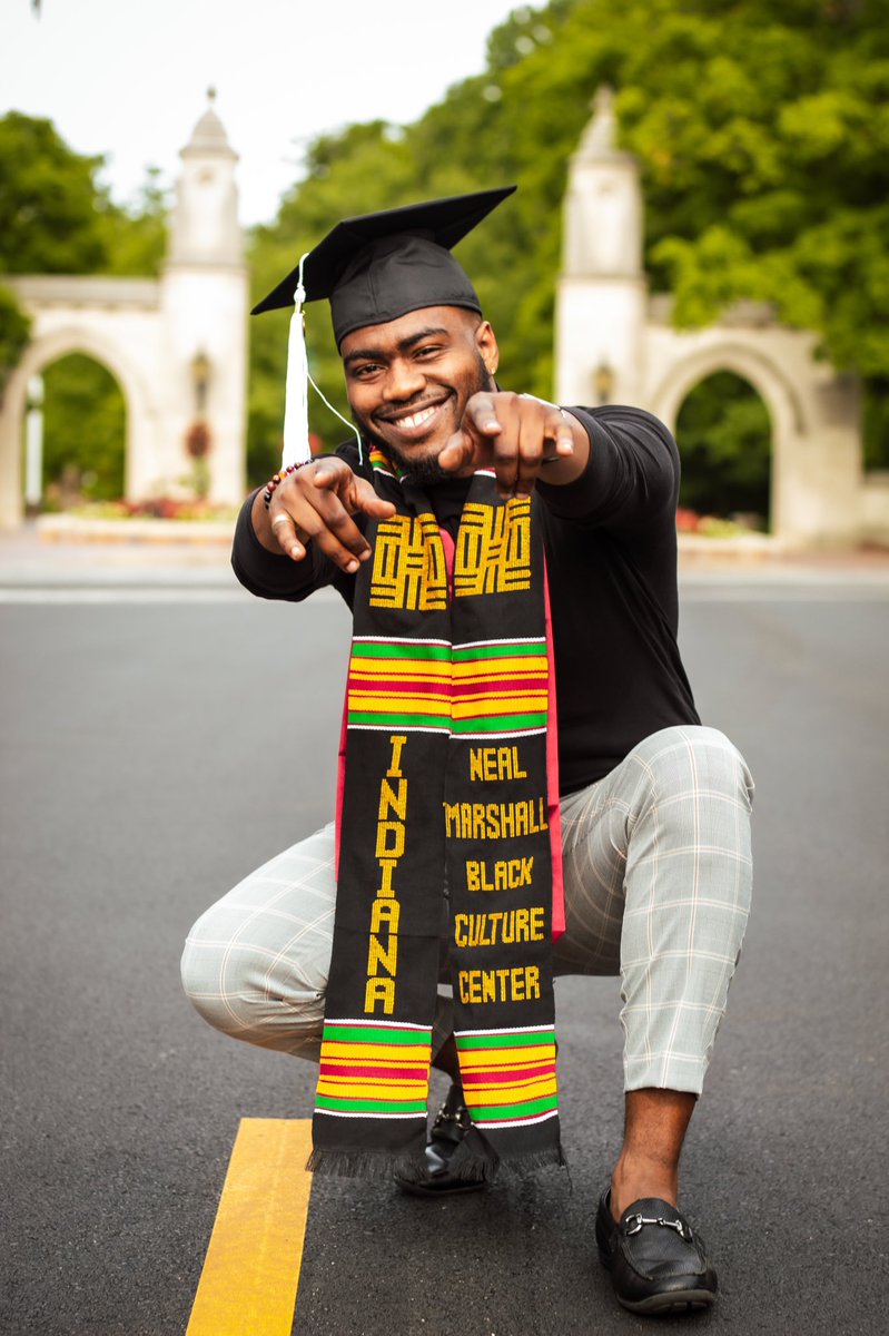 ITS_TH3_GOAT's tweet photo. Congratulations to my little brother for graduating at IU, had to go crazy for his shoot 📸 #GOATSHOT https://t.co/LLPKtaiGkr