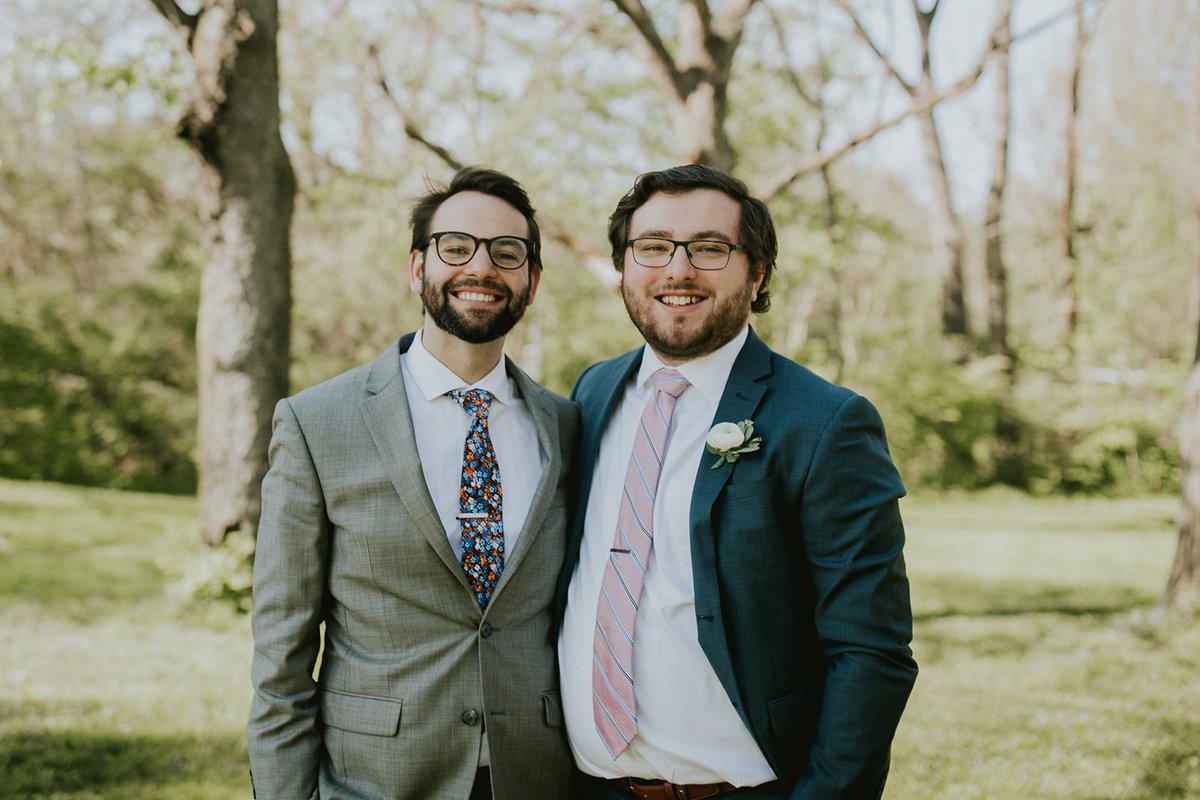 bjoeyhebert's tweet photo. Some of my dearest friends got married last month and I couldn't contain how much happy I was for them! https://t.co/E2cYVmC6bk