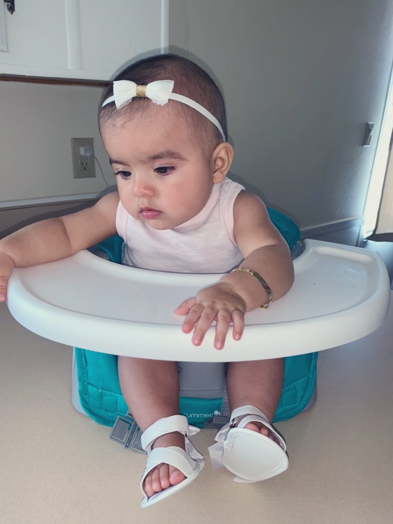 Half a year... such a bittersweet moment for mommy and daddy 🎈A.Z🎈