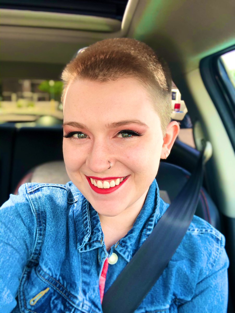 delaney janey💖 tweet media