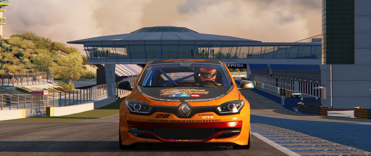 OtsSim's tweet photo. Esta noche a las 22:00h disputamos la 4ª cita de la Liga de Turismos #LNT2 @club_simracing en el @circuitodejerez con los andaluces Rubén Herrera y Raúl Torrico. https://t.co/wWb1ezi8J8 https://t.co/rBDgNJqjIV