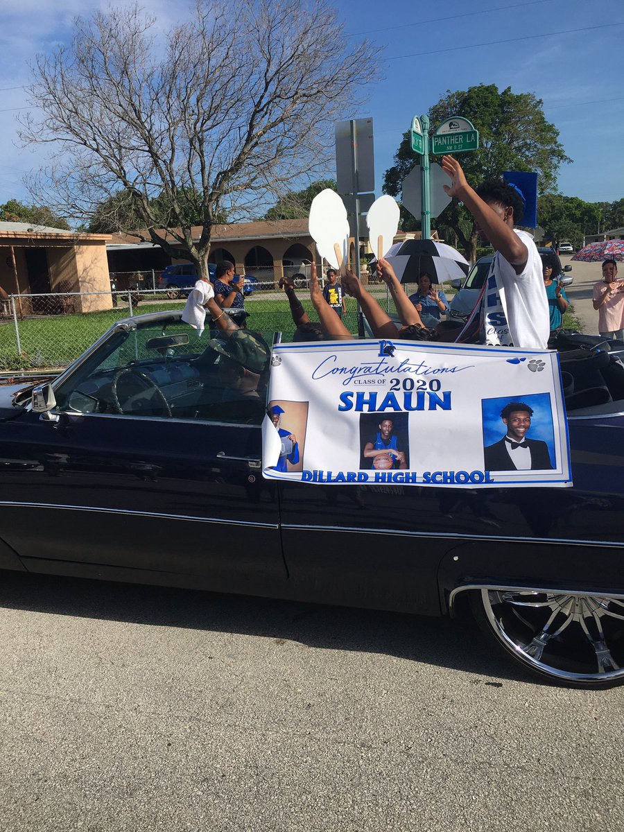 DIllard High School tweet media