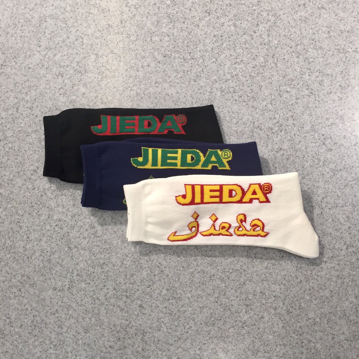 MT_SHINJUKU's tweet image. ＜JieDa＞
＂SOCKS＂
1,700円（+tax）

人気ブランドから
デザインが目を惹く
ソックスが入荷致しました。

#jieda
#monkeytimejp