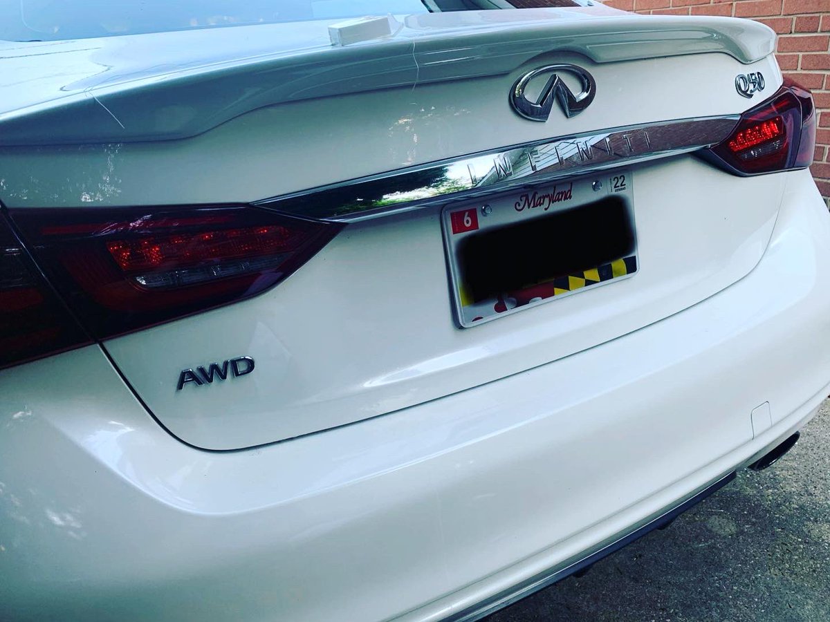 Eclipzodus's tweet photo. 🍑 Cosmetic modifications of the day. Badge delete for “AWD” and “Q50”. Removed “CarMax” decal. They had to go... lol.. She also got tinted 5% all around except rear window (20%) front windshield kept stock #q50nation #q50 #infinitiq50 #firstmod https://t.co/quuaxMLW8Q
