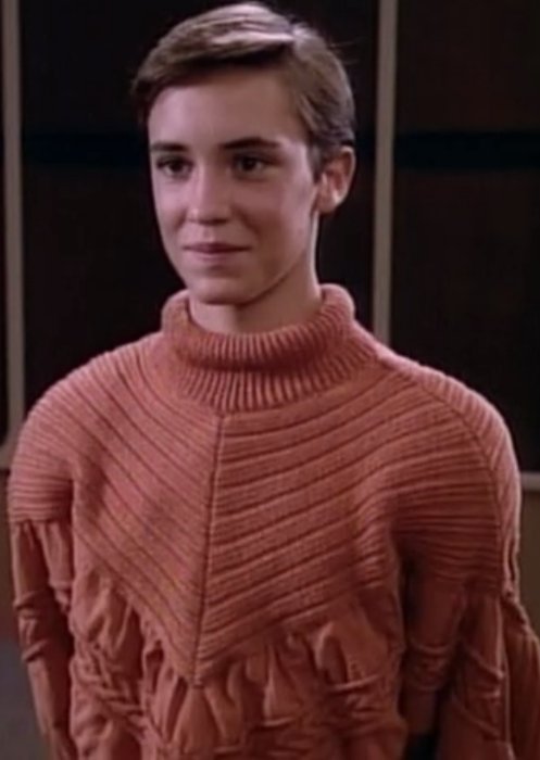 Every planet has the perfect gravity and oxygen levels -- and 80s fashion sense. Star Trek people never has to put on a space suit. Only a Benetton sweater from time to time.