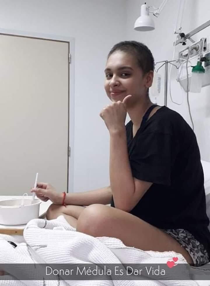 Nancy_nancy42's tweet photo. Por favor difundir!!!AGUSTINA MARTÍNEZ tiene 16 años y es de La Plata. En agosto de 2019 le
diagnosticaron leucemia y ahora tuvo una recaída. 
Está inter. en el Hosp. de Niños de La Plata. 
Para poder curarse neces. un TRASPL de médula ósea,un Donante COMPATIBLE que salve su vida https://t.co/NlrILzjaUU