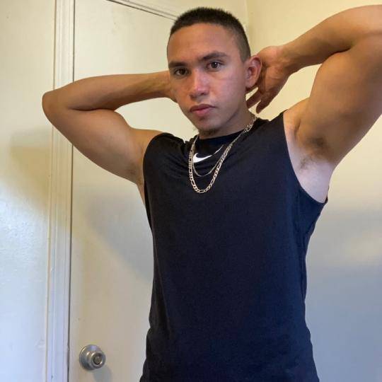 Live broadcasting community https://t.co/fn8dr0XZAZ https://t.co/RD20pbikwO