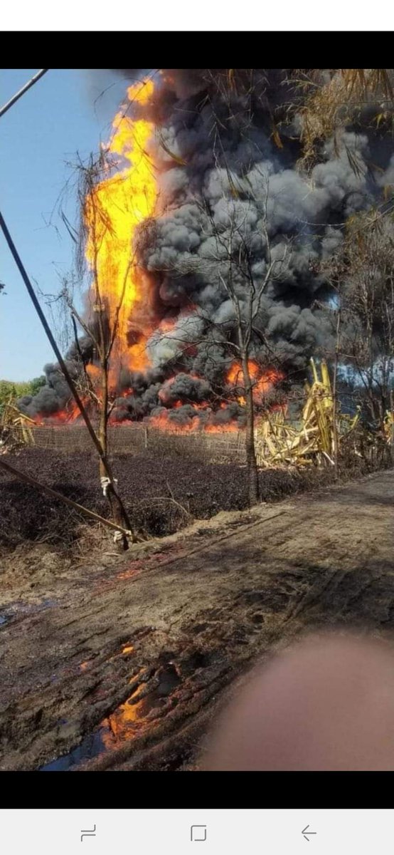 Sp_gogoi's tweet photo. @Republic_Bharat Dear Arnab Bro...do you think that the news of Baghjan oil field of Tinsukia dist of Assam should be shown in National media....As u r also from our Assam so I want to know it from you..not any national media shows any interest in it https://t.co/uJEx38FoPg