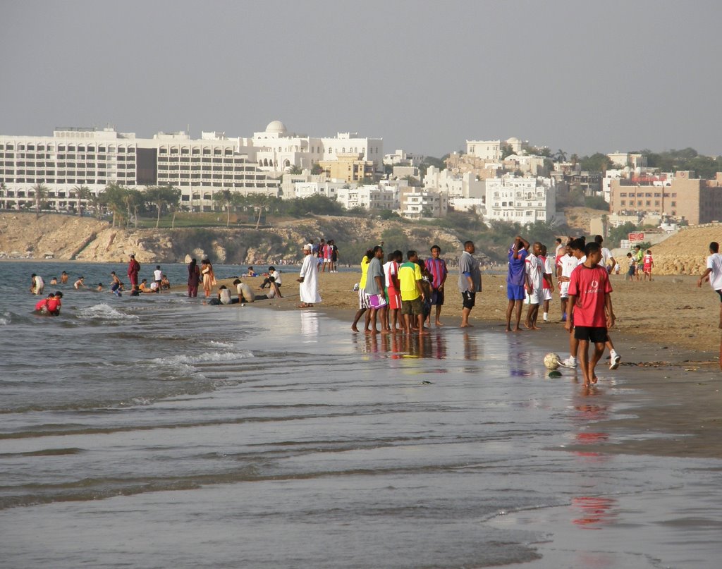instaomanvisa's tweet photo. Qurm main attractions are the Qurum Natural Park, the Qurum City Centre and the Qurum Beach. 

#Qurm #oman #trip #tourism #beach #instaomanvisa https://t.co/pOxyauvQ9p