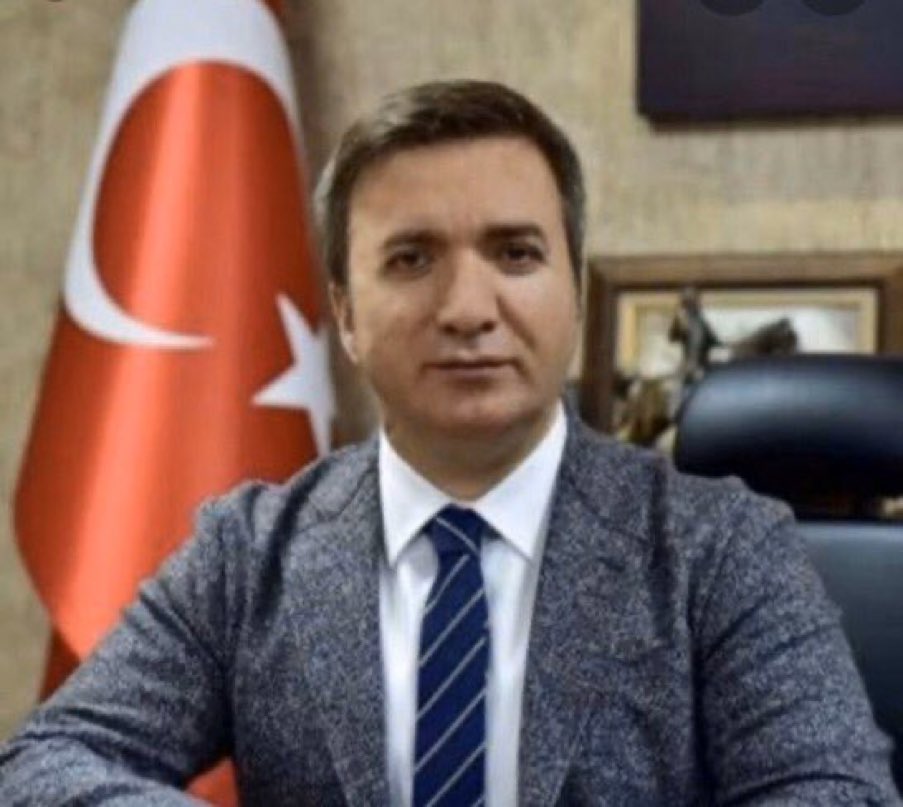 Milli Eğitim Bakanlığı Personel Genel Müdürümüz Sayın Hamza Aydoğdu, Cumhurbaşkanlığı kararnamesi ile Aksaray Valisi olarak atanmıştır. Kendisini tebrik ediyor, hayırlı olmasını diliyorum. @hmzaydg