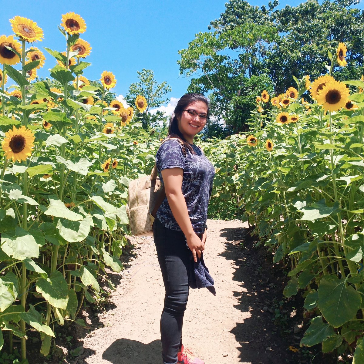 gorgeouspolin's tweet photo. Haay,nakatakas sa lungga
😂😂 https://t.co/ECgOKx6rbv