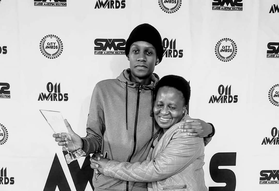 AuthenticJ1T's tweet photo. "I just wanna make mama proud"
#011Awards
https://t.co/bV8gZRlEkh https://t.co/D88OIRvF3X