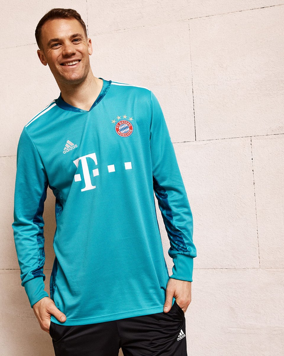 our new home jersey! very happy to be part of the @FCBayern family. check out our new home kit by @adidasfootball 🙋⚽️🏆 adidas.de/fc_bayern_munc…