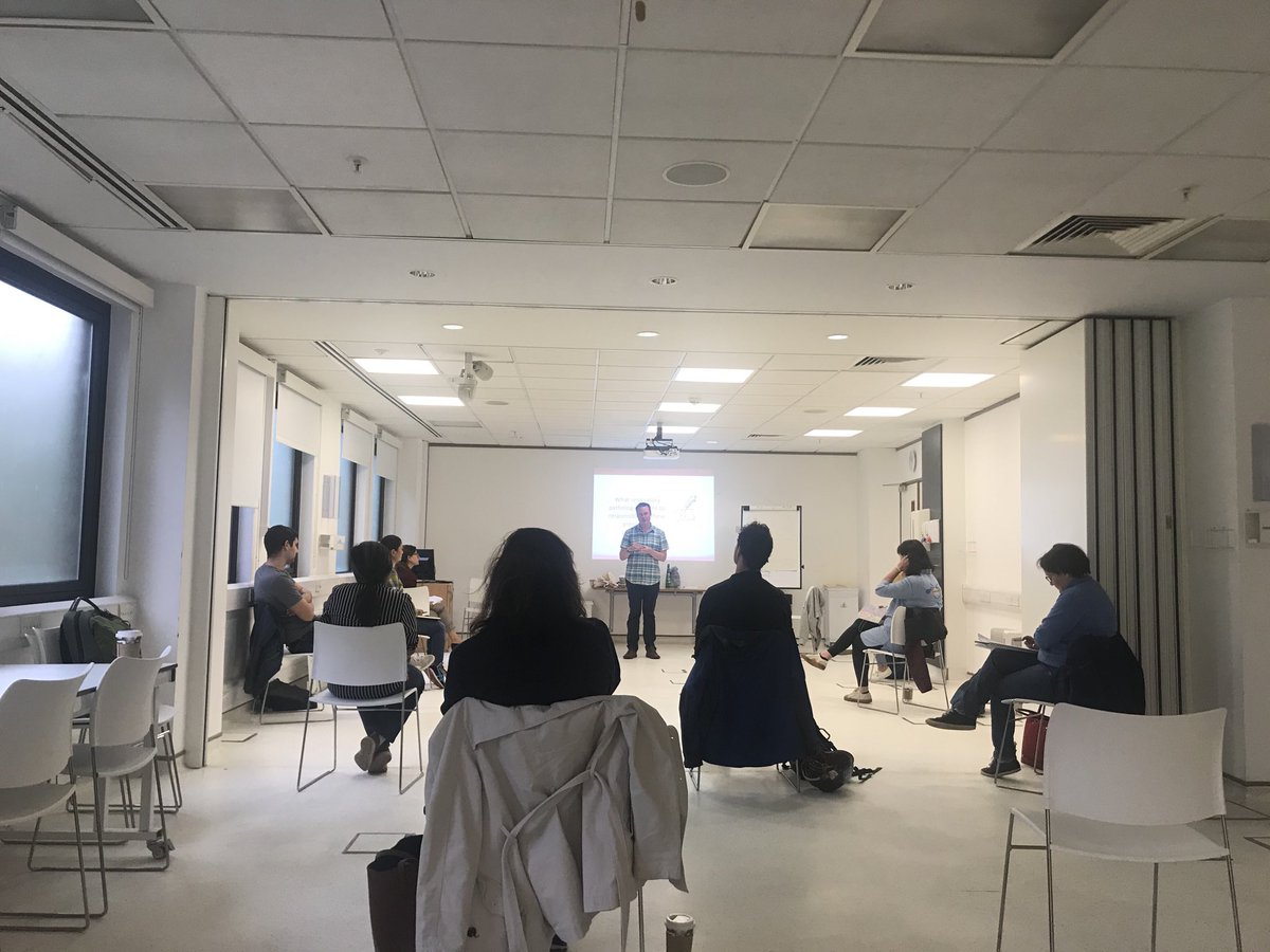 jhartin's tweet image. Suitably social distanced training for our B6 PERRT staff in physical assessment - with ⁦@Duncan281013⁩ ⁦@LilyCapili⁩ - supporting staff development and advanced nursing practice  @UCLH #PERRT #patientsafety #nursedevelopment