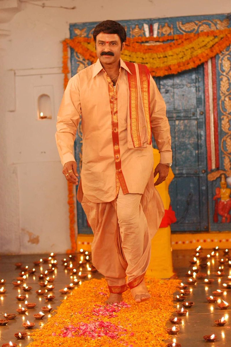 VeluruRamcharan's tweet photo. Hapy 60th birthday to actress Sri Nandamuri Balakrishna Garu 
#NandamuriBalakrishna https://t.co/AYR7Bcn0Jq