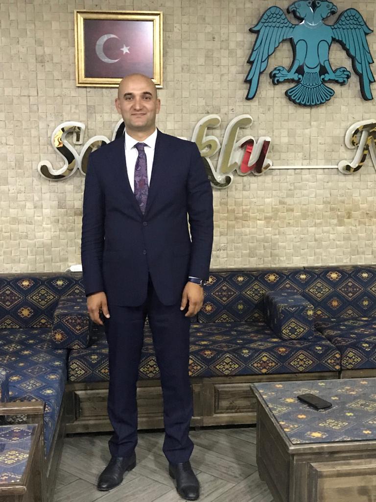 Yüreğine de Bileğine de kefiliz. <a href="/OlcayKilavuz/">Olcay Kılavuz 🇹🇷</a> size ağır gelir!. Ancak durum hasıl olursa bir gece tan atarken Malatya’dan sefere çıkar, Ankara’da gökkubbeyi başınıza yıkarız!..