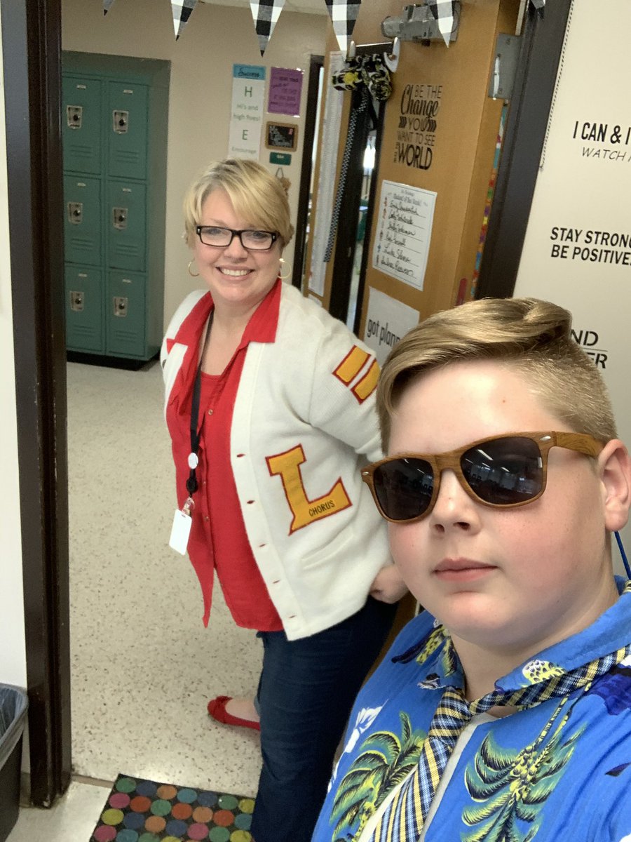 Welcome to Coleman, Dr. <a href="/OdalysPritchard/">Dr. Odalys Pritchard</a>! Looking forward to learning, growing &amp; making a difference with you...  #CobraPride #momandson #futureEdDmyself <a href="/colemanptsa/">colemanptsa</a> <a href="/HillsboroughSch/">Hillsborough Schools</a> <a href="/HCPS_AVID/">HCPS_AVID</a>
