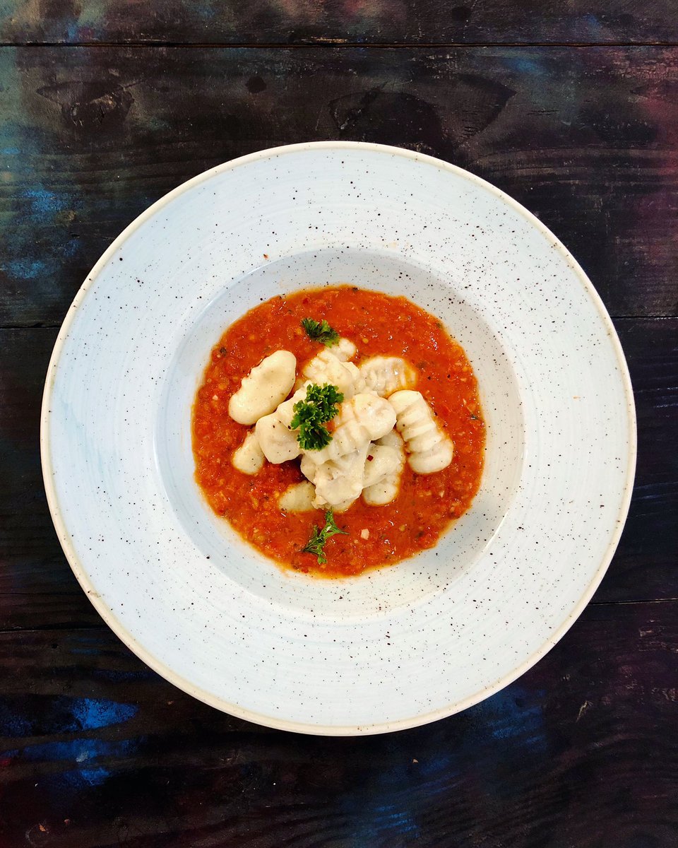 The Online Cookery Classes have some interesting Italian recipes to share!
Like this Potato Gnocchi with Tomato Sauce !
#interactive #cooking #culinary #pbca #onlinecooking #onlineclasses #culinary #culinaryacademy  #italianfood #italiancuisine #liveclasses #livestream #chef