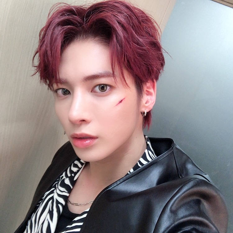 iluv_hobi's tweet photo. @hannaInLuv Woah! 😳 https://t.co/Bt14ZZgeUf