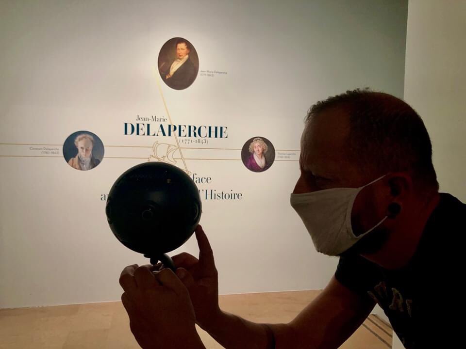 MbaOrleans's tweet photo. L’expo #delaperche est le fruit de 3 années de recherche et la révélation d’un artiste dans l’Histoire de l’Art jusque-là inconnu.Nous avons invité Extraart à capturer les moindres détails des dessins et recoins de l’expo pour vous permettre de la découvrir en ligne prochainement https://t.co/Gw7AESowyw