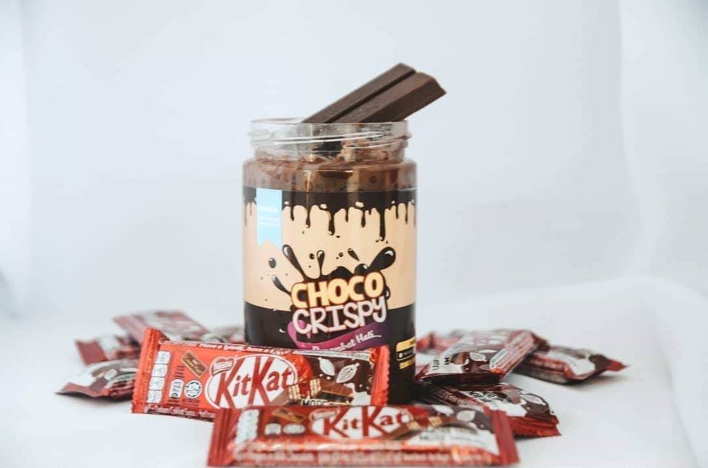 SupPemai's tweet photo. คริสปี้ช๊อคโก้ น้ำหนัก300กรัม/ กระปุก
มีทั้งหมด 3 รสด้วยกัน
kitkat/oreo/kinder
สำหรับใครที่สนใจสั่งจองก่อนได้เลย
ขายกระปุกละ 145 บาท
#crispy #coco #choco #crispychoco #chocotub #oreoyouready #kitkat #kinder #buano https://t.co/iLxGW5yIe8