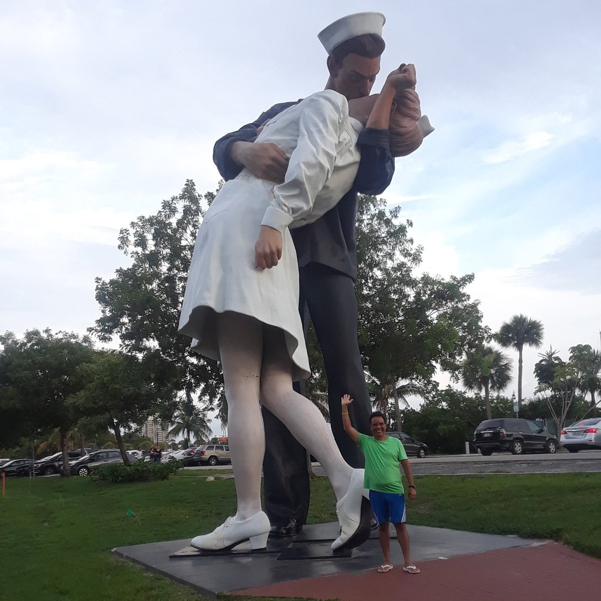 LessiMarcano's tweet image. Sigan enviando sus 
currículum vitae al correo Lessimagic@gmail.com

Deléitese en 
@YouTube 
Con acontecimientos día a día  y el innovador Proyecto para toda América, África y Australia.
@LessiMagic

Gracias por TODO.

Miércoles 10 de Junio de 2020
Lessi Marcano
Arquitecto