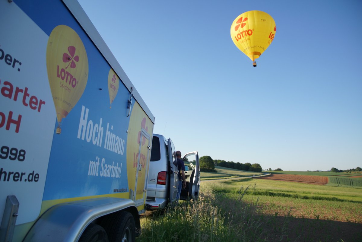 MinkRoman's tweet photo. Ab 15.06.20 dürfen wir wieder starten.
#ballonfahrten #saarland #gutscheine #fahrtinsglueck #happyinthesky #wesiontour https://t.co/Jv78KNIfJa