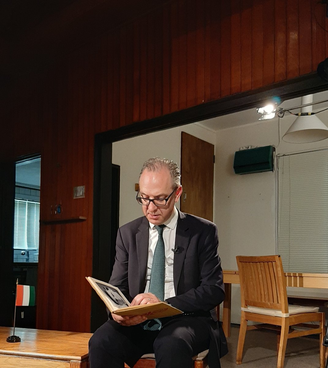 Honoured to speak to <a href="/arirangworld/">Arirang TV</a> about the Irish who fought in the Korean War in the British and other armies under UN Command, notably in the Royal Ulster Rifles, and the seven Columban priests and Anglican nun, who gave their lives in choosing to stay with the Korean people.