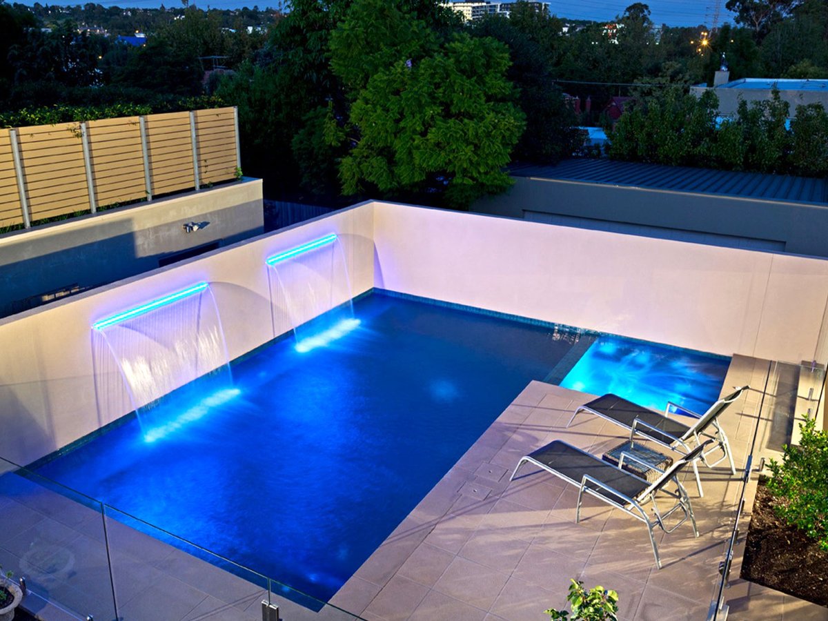 AnstonAP's tweet photo. Atmospheric lighting and cascading water features set the scene at this elevated pool and spa π¦ featuring #paving and #poolcoping in Anston Devon.
#poolscape #pooldesign #beautifulpools https://t.co/JU2pRCmtj7