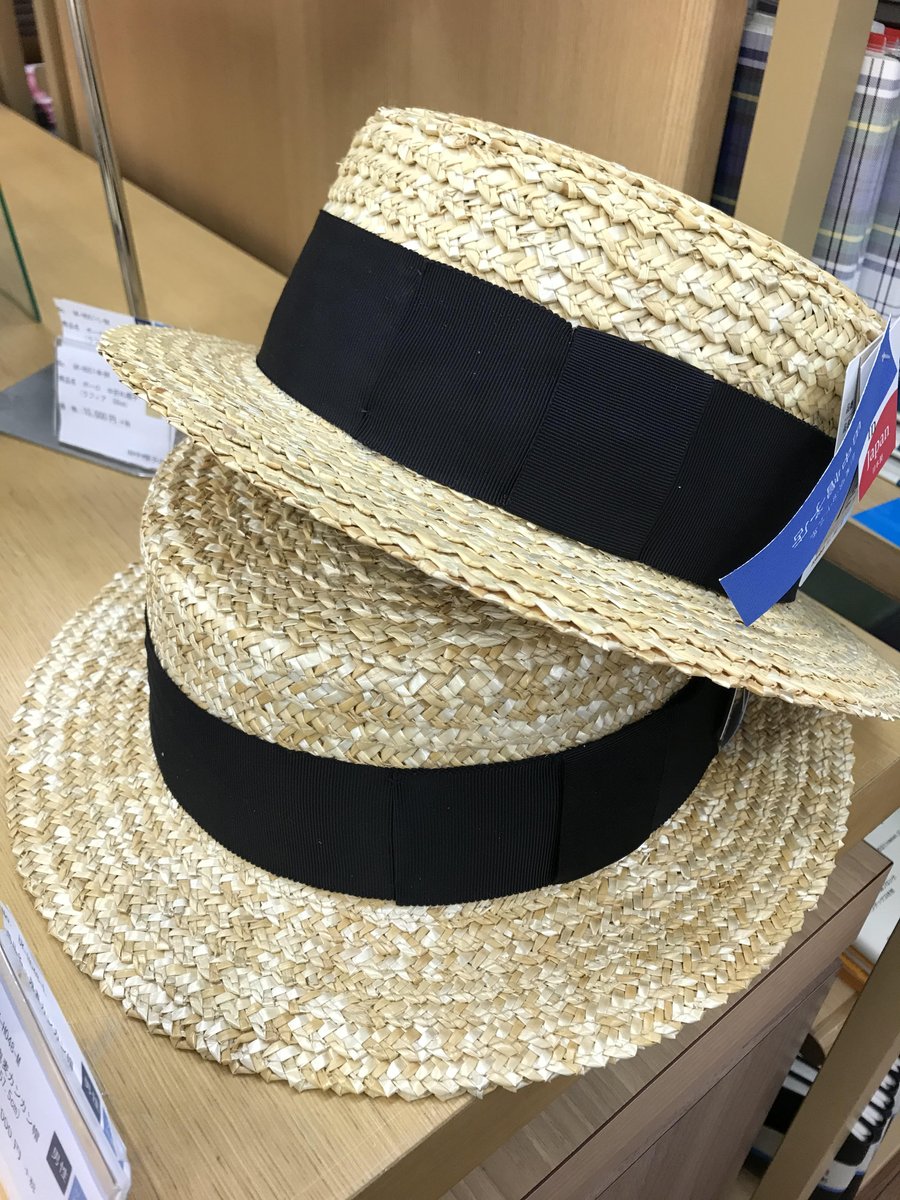 丸善博多店 福岡も暑くなりました 文具売場には 田中帽子店 の麦わら帽子が入荷しています カンカン帽やねこ耳帽 かぶりやすそうなラフィア帽 どれも素敵で甲乙つけがたい