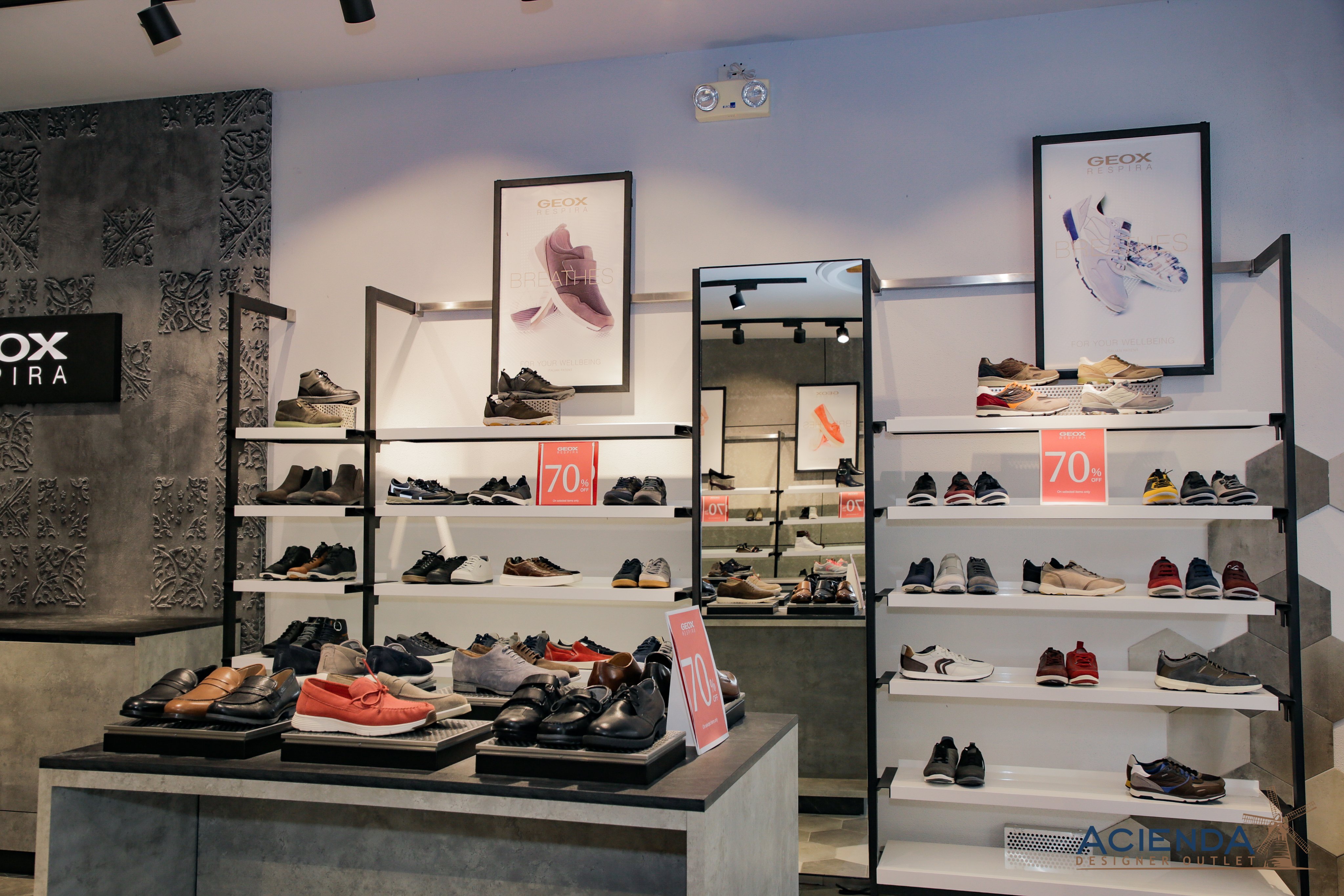 Acienda Designer Outlet on X Score some stylish shoes from Geox and enjoy discounts up to 70 off For inquiries contact them at 046 4198810. Community Riders https t cJCwlyfFZI Viber https t yNB2...