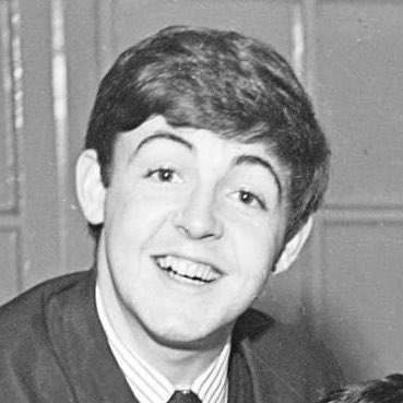 paul mccartney but every time you see him, his smile gets bigger; a threadhttps://abs.twimg.com/emoji/v2/... draggable=