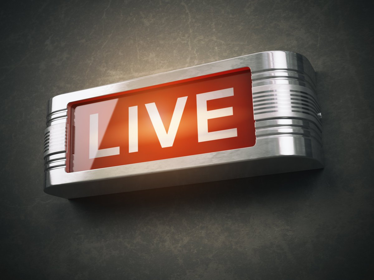 We are Live. We are back!

Sorry about yesterday, someone pulled the plug out the wall!! 🤣

If you have any requests let us know, drop us a message or leave a comment.

David Hailwood and the All Day Special Live now with you until 12 CET