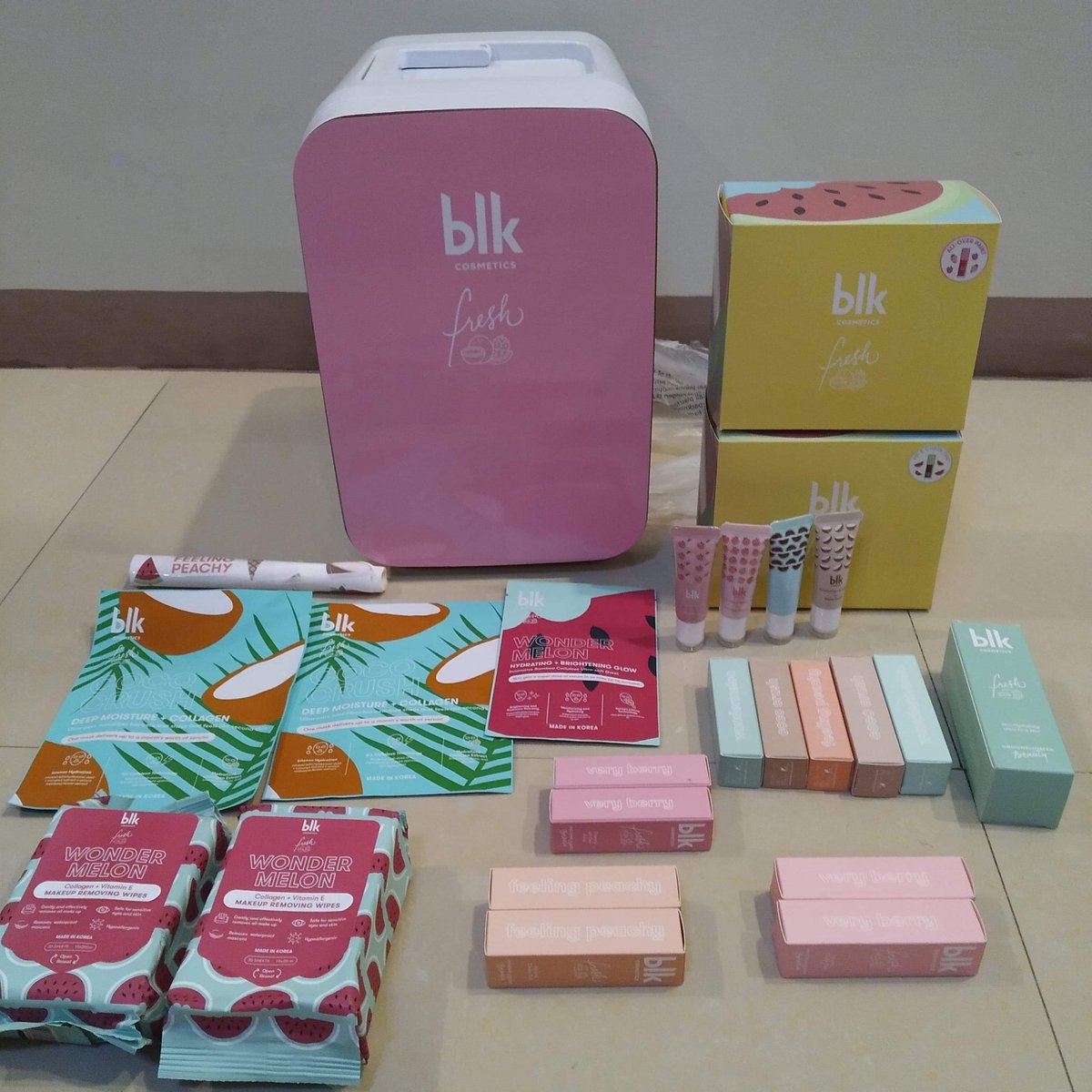 mLaMqUiN1610's tweet photo. I'm so inlove. β€οΈπ₯°ππ #blkcosmeticsph #blklover #blkfresh @annecurtissmith @blkcosmeticsph https://t.co/SsMoCuxxa6