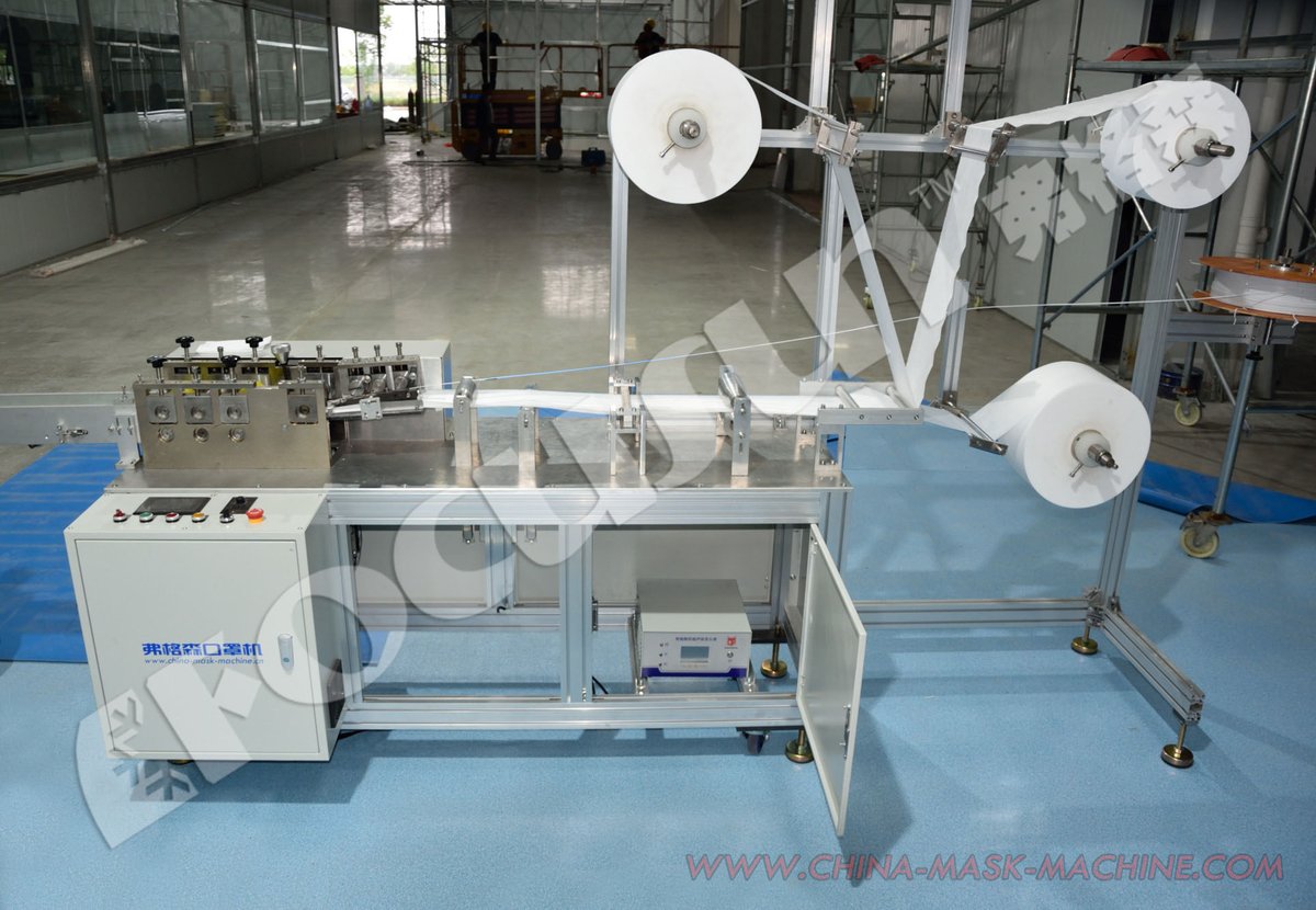 Focusun_Ice's tweet image. #Focusun automatic #maskproductionline: one #maskbodymachine with one #earloopweldingmachine which ensures 50 pcs #disposablemasks per minute. One machine only needs one person to operate. We also have reliable mask-making material suppliers. #maskmachine 
china-mask-machine.com