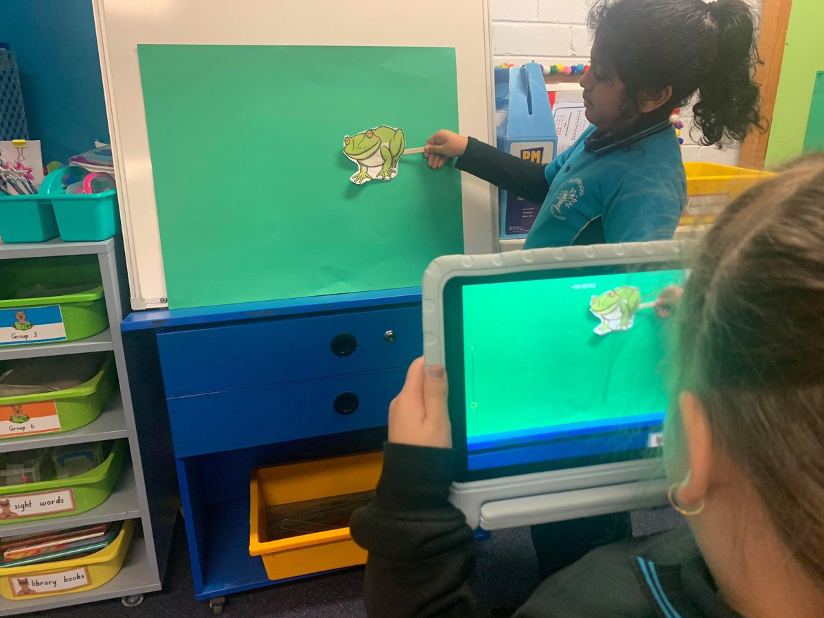 PSGlenwood's tweet image. 1/2E retelling Dreamtime stories using puppets and green screens. So much team work and so many smiles. @DoInkTweets @WebtekMediaOz