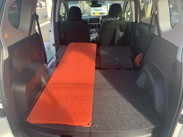 シエンタは車中泊が快適な理由6つ フルフラット化のやり方も 人数は2人まで カーブロ